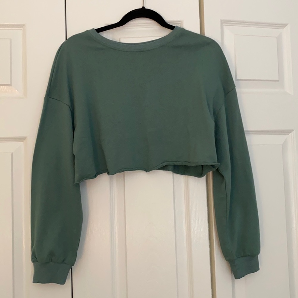 Cropped Long Sleeve Tee